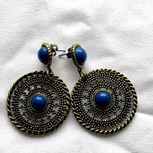 Casual earrings/ for day wear